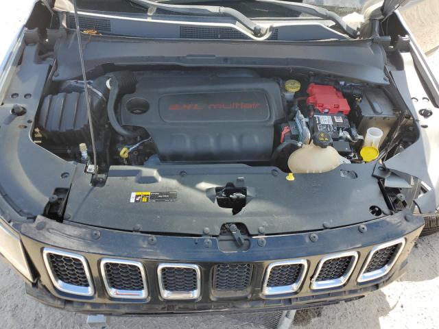 3C4NJCBB4KT706560 - 2019 JEEP COMPASS LATITUDE فضي صورة 12