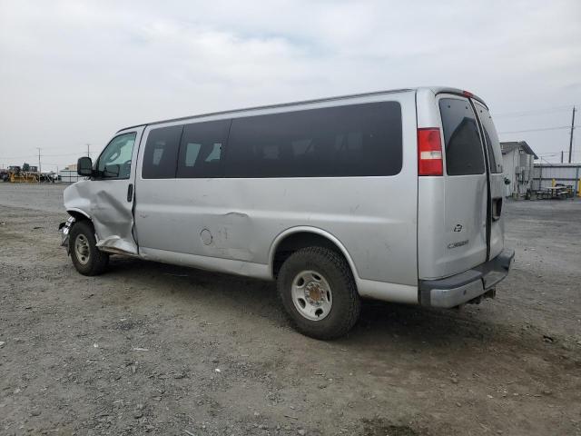 1GAZGPFG0H1304900 - 2017 CHEVROLET EXPRESS G3 LT Білий фото 2