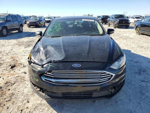 3FA6P0HD0HR208023 - 2017 FORD FUSION SE BLACK photo 5