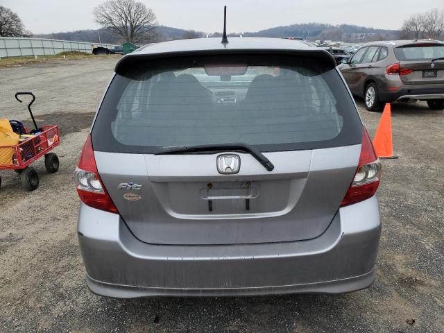 JHMGD37628S012289 - 2008 HONDA FIT SPORT SILVER photo 6