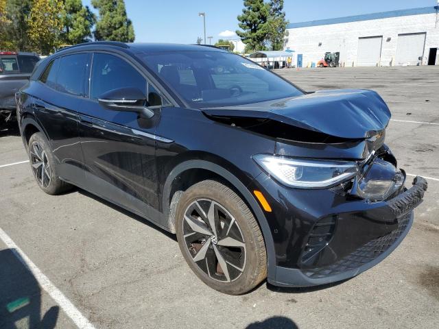 1V2WNPE81PC032174 - 2023 VOLKSWAGEN ID.4 PRO S Schwarz Foto 4