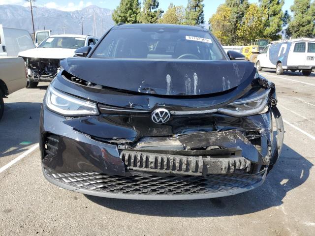 1V2WNPE81PC032174 - 2023 VOLKSWAGEN ID.4 PRO S Schwarz Foto 5
