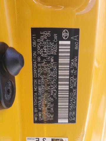 JTKJF5C77C3023411 - 2012 TOYOTA SCION TC Gelb Foto 12
