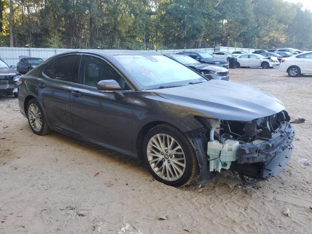 4T1B11HK3JU035638 - 2018 TOYOTA CAMRY L 灰色 照片 4