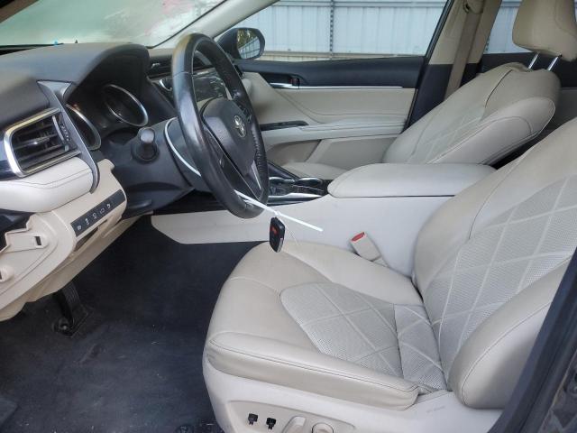 4T1B11HK3JU035638 - 2018 TOYOTA CAMRY L 灰色 照片 7