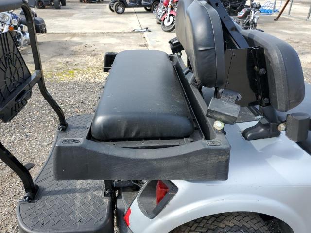 FLA101496 - 2017 EZGO GOLF CART SILVER photo 6