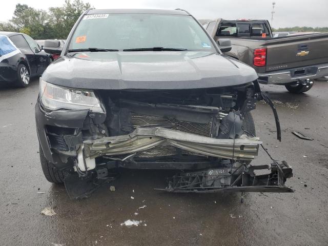 1FM5K8D8XJGA75694 - 2018 FORD EXPLORER XLT Gris foto 5