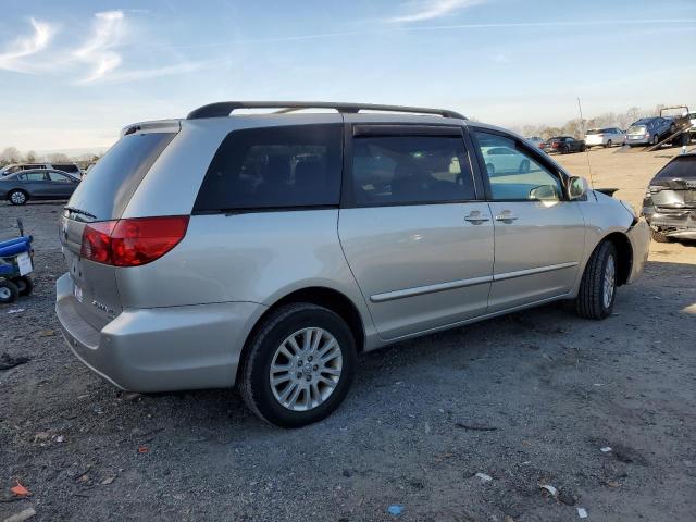 5TDBK22CX8S010937 - 2008 TOYOTA SIENNA XLE SILVER photo 3