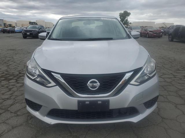 3N1AB7AP5KY225061 - 2019 NISSAN SENTRA S Srebrny zdjęcie 5