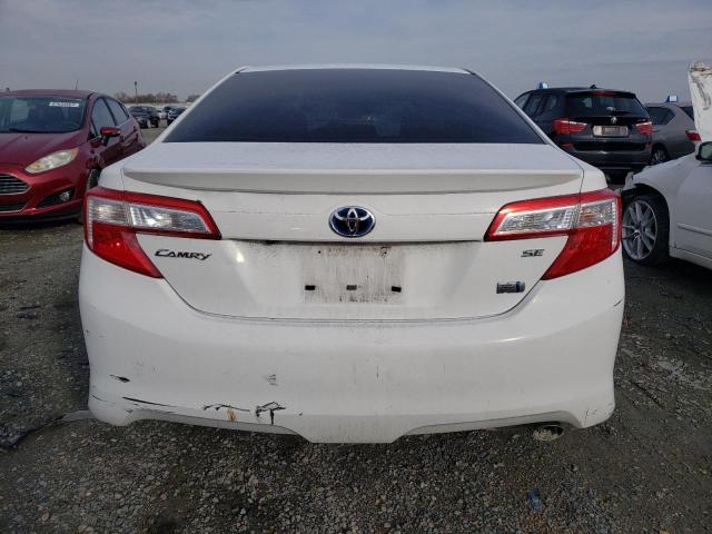 4T1BD1FK3EU118812 - 2014 TOYOTA CAMRY HYBRID WHITE photo 6