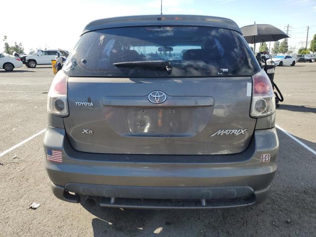 2T1KR32E28C692451 - 2008 TOYOTA COROLLA MA XR GRAY photo 6