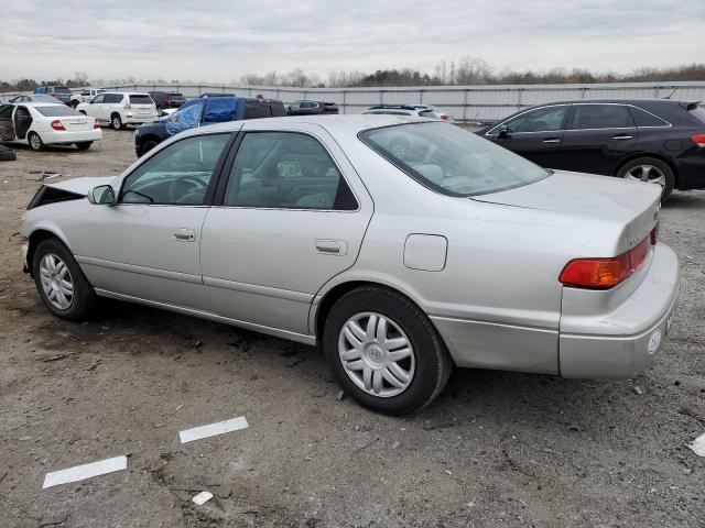 4T1BG22K51U854308 - 2001 TOYOTA CAMRY CE SILVER photo 2