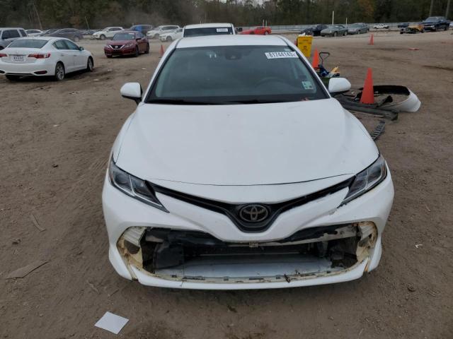 4T1B11HK7KU789787 - 2019 TOYOTA CAMRY L WHITE photo 5