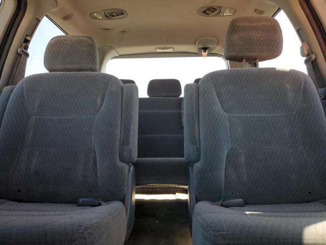 5FNRL18502B032472 - 2002 HONDA ODYSSEY LX GRAY photo 10