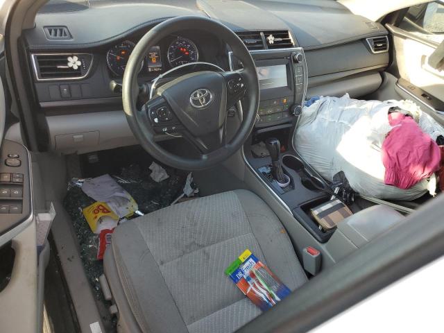 4T1BF1FKXHU271170 - 2017 TOYOTA CAMRY LE 白色 照片 8