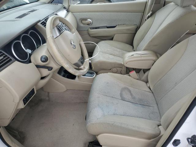 3N1BC11E89L394494 - 2009 NISSAN VERSA S WHITE photo 7