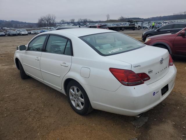 4T1BK36B68U321988 - 2008 TOYOTA AVALON XL WHITE photo 2