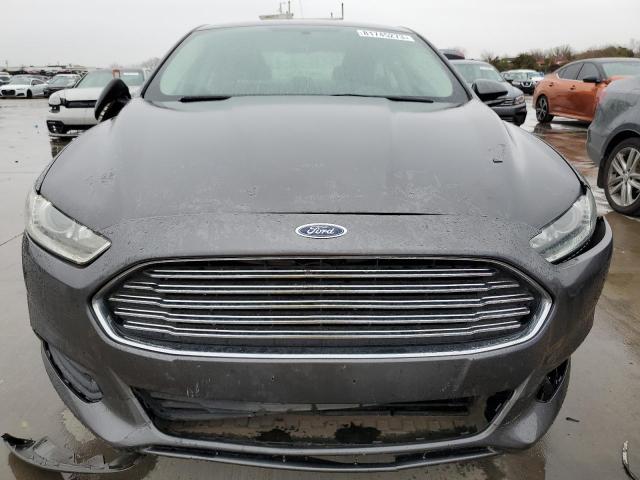 3FA6P0H7XGR311149 - 2016 FORD FUSION SE GRAY photo 5