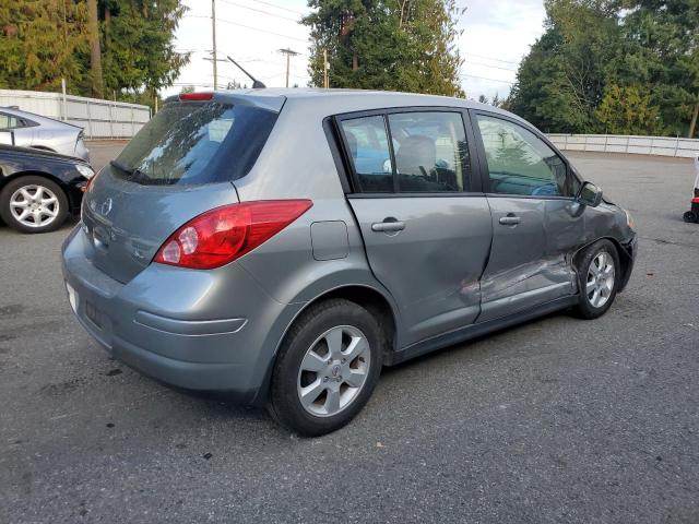 3N1BC13E59L365189 - 2009 NISSAN VERSA S SILVER photo 3