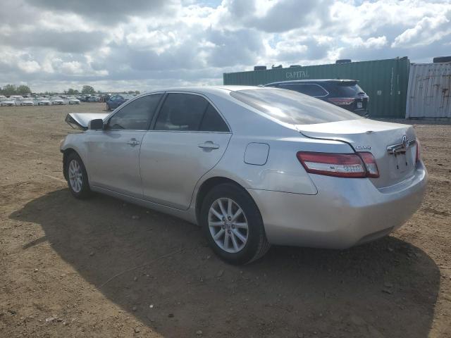 4T4BF3EK7AR030983 - 2010 TOYOTA CAMRY BASE SILVER photo 2