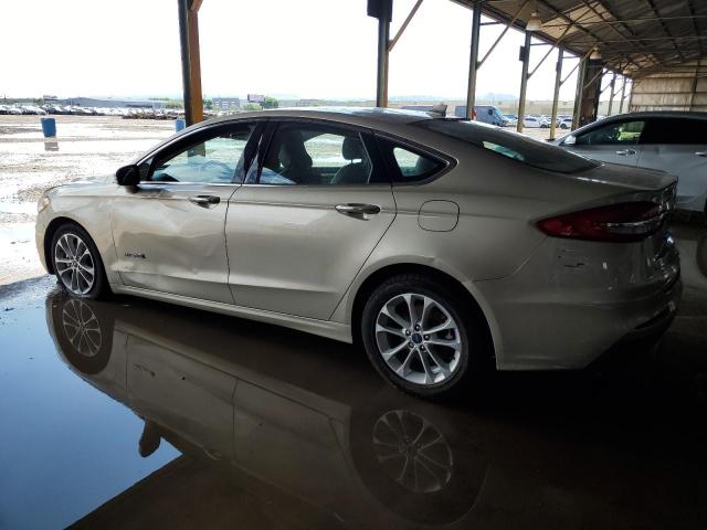 3FA6P0MU1KR259074 - 2019 FORD FUSION SEL أسمر صورة 2