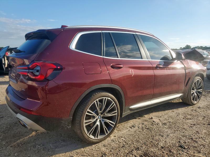 5UX43DP09N9M55985 - 2022 BMW X3 SDRIVE30I RED photo 3