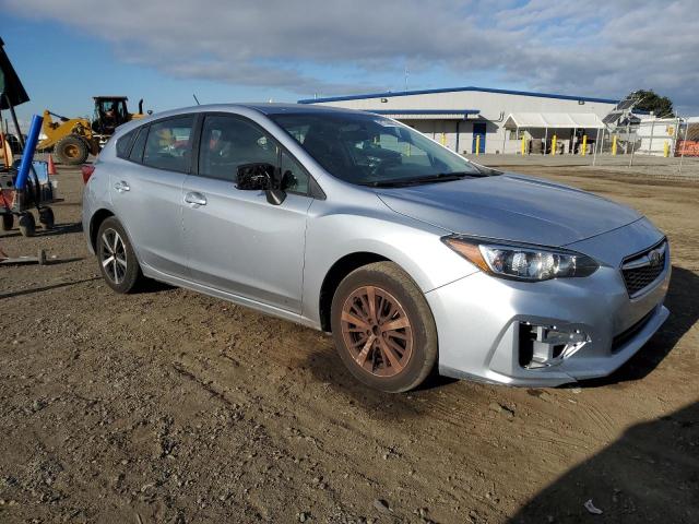 4S3GTAA60K3748425 - 2019 SUBARU IMPREZA SILVER photo 4