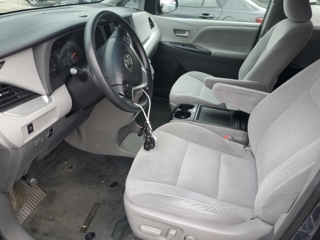 5TDKK3DC2FS654657 - 2015 TOYOTA SIENNA LE BLUE photo 7