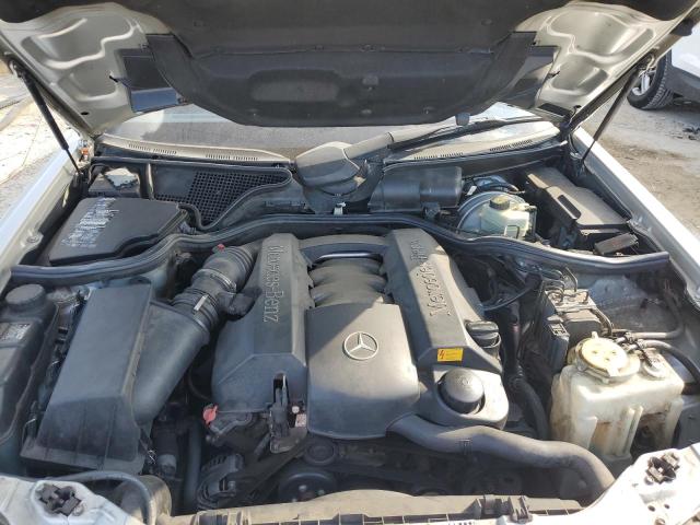WDBJF65J41B243029 - 2001 MERCEDES-BENZ E 320 SILVER photo 11