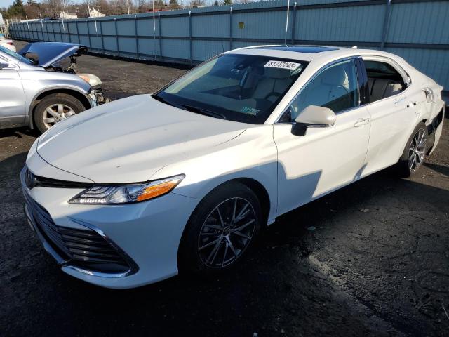 2022 TOYOTA CAMRY XLE, 