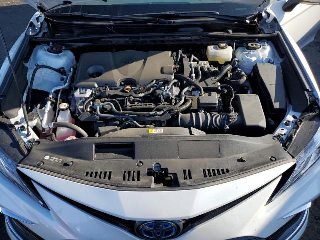 4T1F31AK8NU043634 - 2022 TOYOTA CAMRY XLE WHITE photo 11