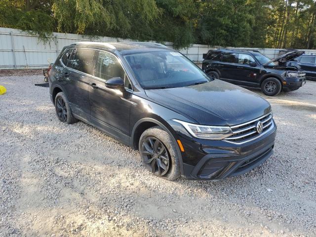 3VV3B7AX1RM072204 - 2024 VOLKSWAGEN TIGUAN SE Czarny zdjęcie 4