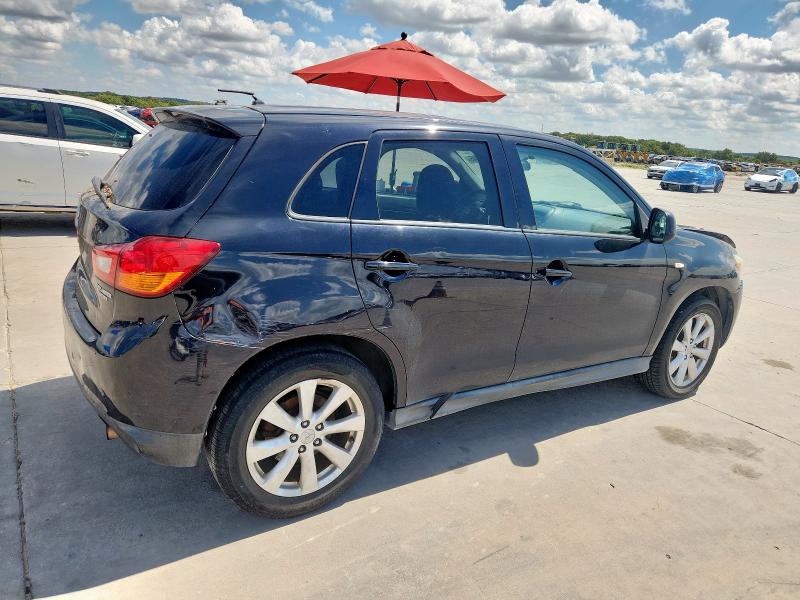 4A4AP3AU8EE010121 - 2014 MITSUBISHI OUTLANDER ES BLACK photo 3