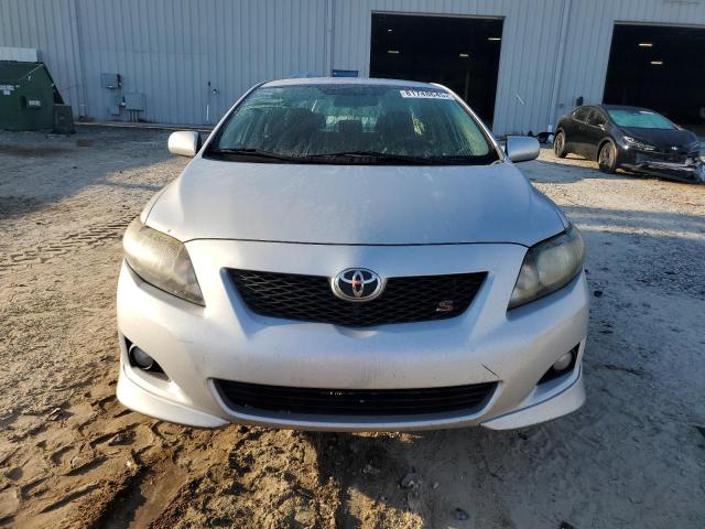 2T1BU4EE8AC454478 - 2010 TOYOTA COROLLA BASE SILVER photo 5