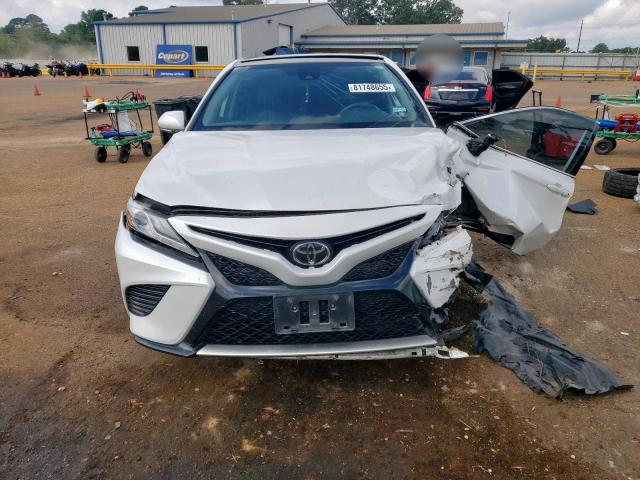 4T1B61HK9KU819244 - 2019 TOYOTA CAMRY XSE Սպիտակ լուսանկար 5