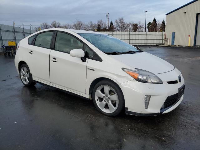 JTDKN3DU2C5496290 - 2012 TOYOTA PRIUS WHITE photo 4