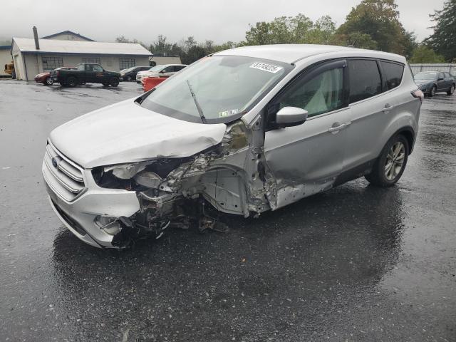 2017 FORD ESCAPE SE, 