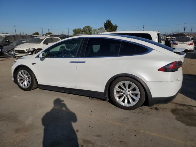 5YJXCAE21KF162939 - 2019 TESLA MODEL X WHITE photo 2