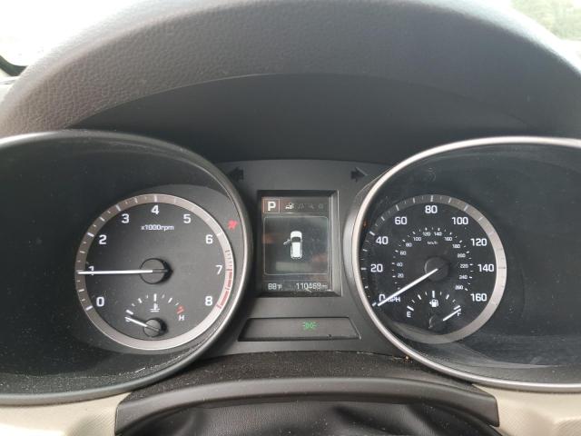 5XYZT3LB3HG492333 - 2017 HYUNDAI SANTA FE S GRAY photo 9