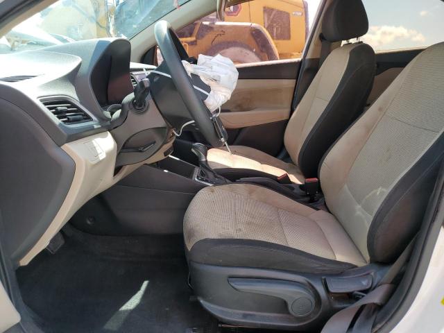 3KPC24A33KE051932 - 2019 HYUNDAI ACCENT SE Biały zdjęcie 7