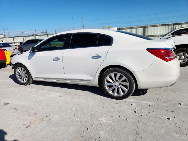 1G4GB5G32GF242488 - 2016 BUICK LACROSSE Ақ фото 2