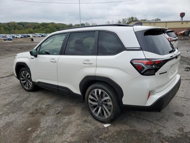 JF2SLSTD0SH428781 - 2025 SUBARU FORESTER TOURING Blanco foto 2