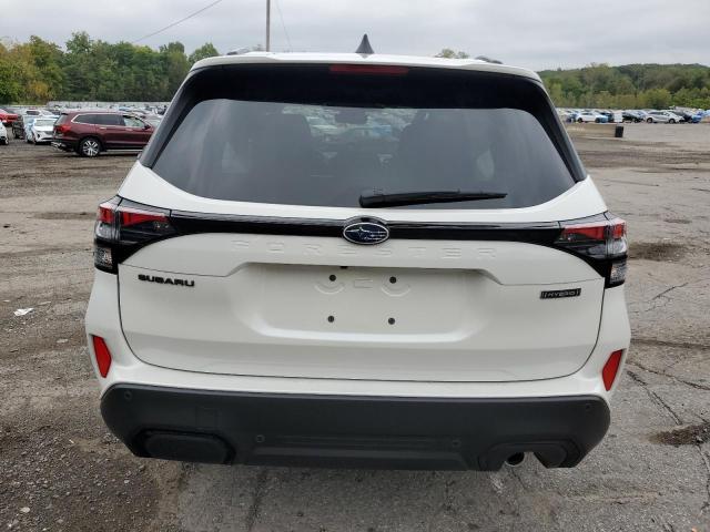 JF2SLSTD0SH428781 - 2025 SUBARU FORESTER TOURING Blanco foto 6