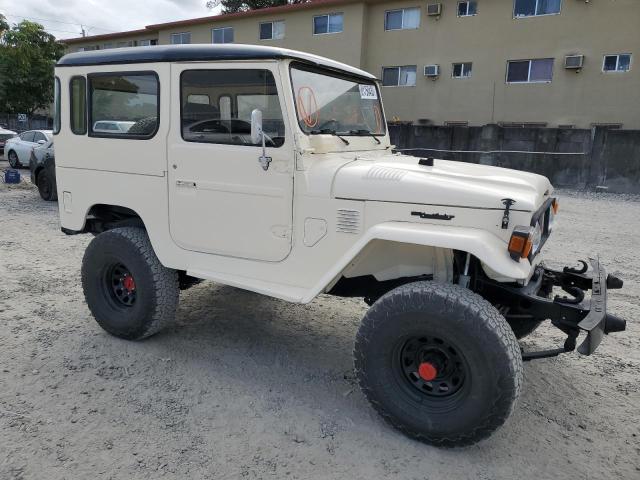 FJ40904881 - 1977 TOYOTA FJ40 BEIGE photo 4