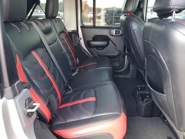 1C4HJXDN2JW196990 - 2018 JEEP WRANGLER U SPORT 银色 照片 10