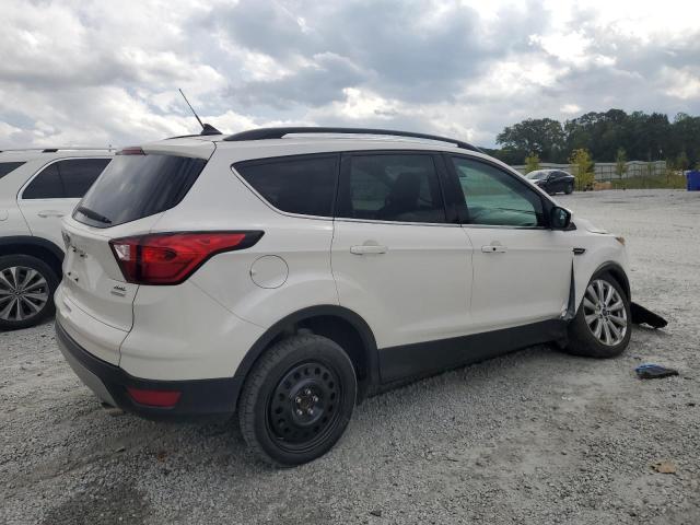 1FMCU0HD3KUA44266 - 2019 FORD ESCAPE SEL Biały zdjęcie 3