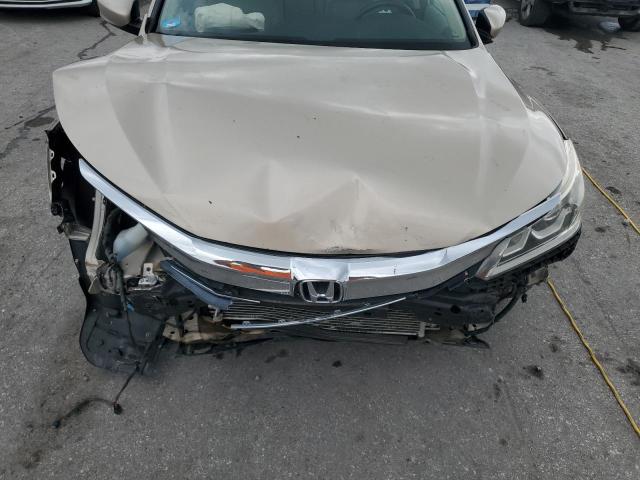 1HGCR2F33HA110886 - 2017 HONDA ACCORD LX 银色 照片 11