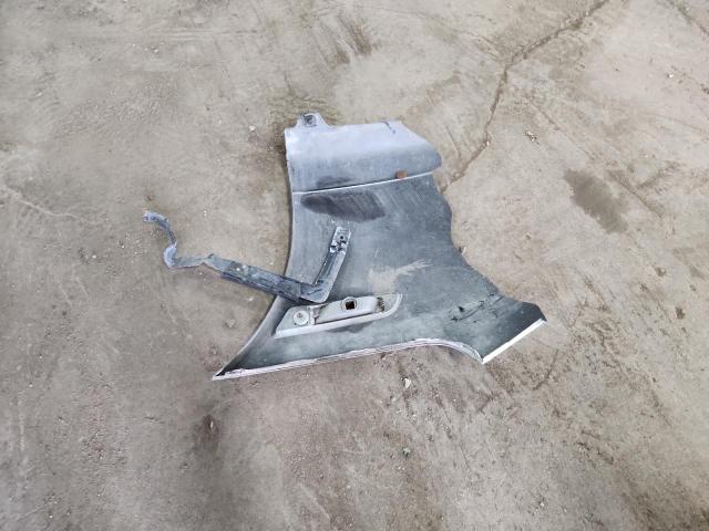 JTHBA30G845034537 - 2004 LEXUS ES 330 银色 照片 12