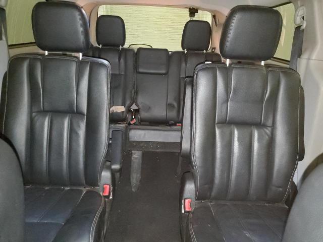 2C4RC1BG0ER131618 - 2014 CHRYSLER TOWN & COU TOURING SILVER photo 10