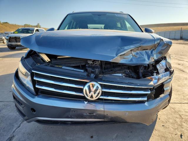 3VV2B7AX8KM106902 - 2019 VOLKSWAGEN TIGUAN SE Сұр фото 5